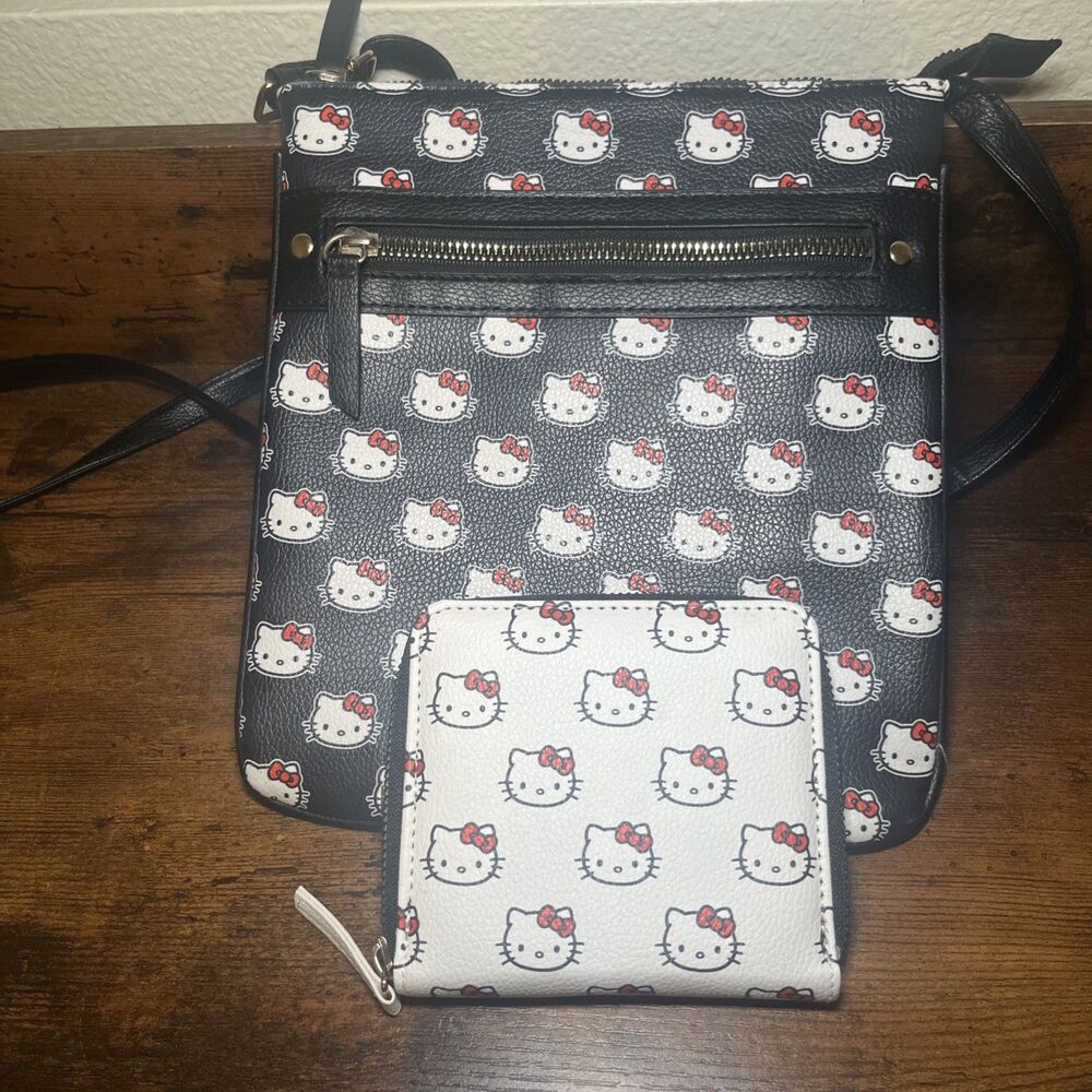 HELLO KITTY Cat Sanrio Black Crossbody Purse Bag, White Wallet